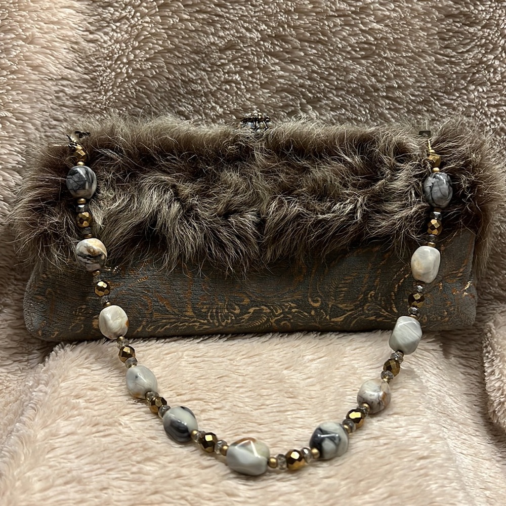 LARISA BARRERA Couture Limited Edition Evening Beg - Picture 3 of 9